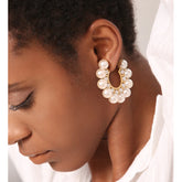 Women's Modern Pearls Hoop Earrings
