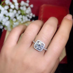 Moissanite Diamond Ring for Women