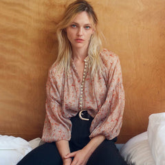 Retro Women's Shirt with Round Neck