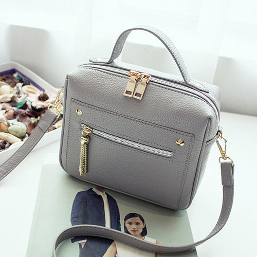 Women's Classic Elegant Leather Handbag