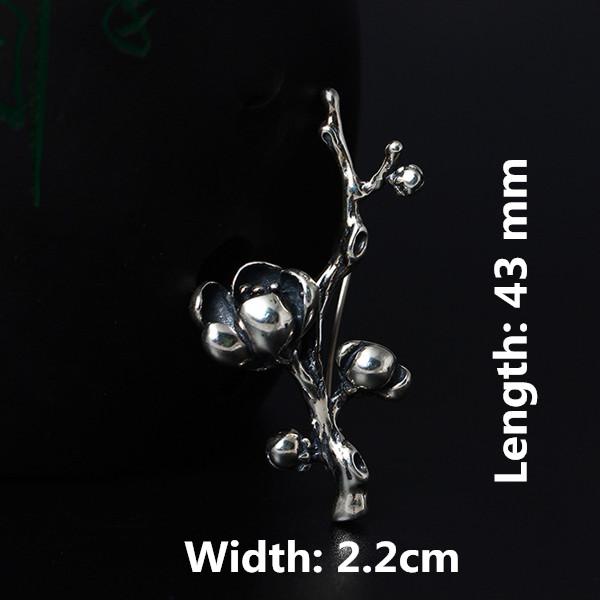 Exquisite Vintage Floral Silver Women's Brooch