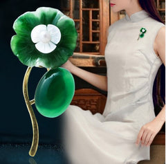 Luxury Tender Flower Green Jade Brooch