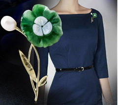 Luxury Tender Flower Green Jade Brooch