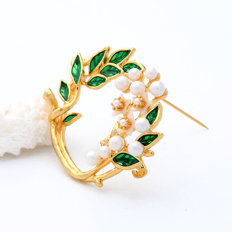Wreath Shaped Pearl Brooch for Women