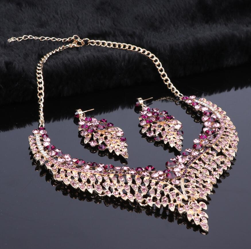 Luxurious Crystal Leaf Shaped Jewelry Set for Women