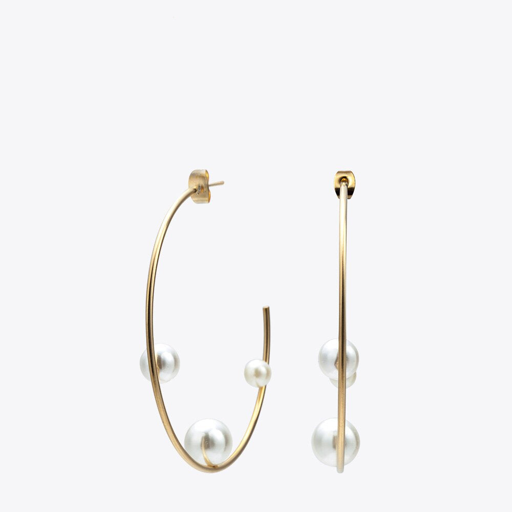Women's Stylish Pearls Hoop Earrings