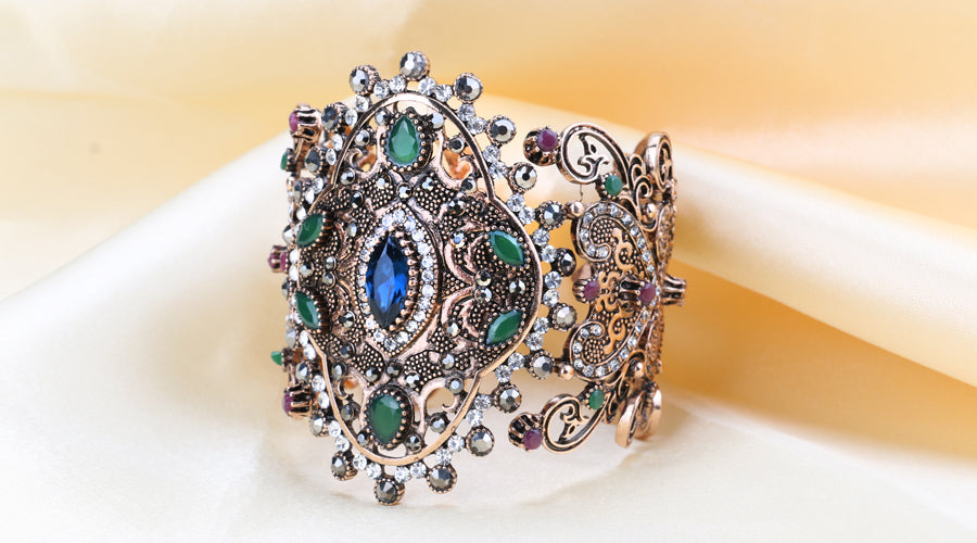 Women's Vintage Cuff Bracelet