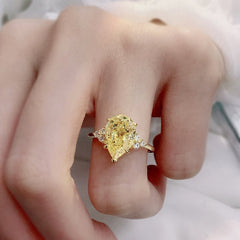 925 Sterling Silver Water Drop Moissanite Ring