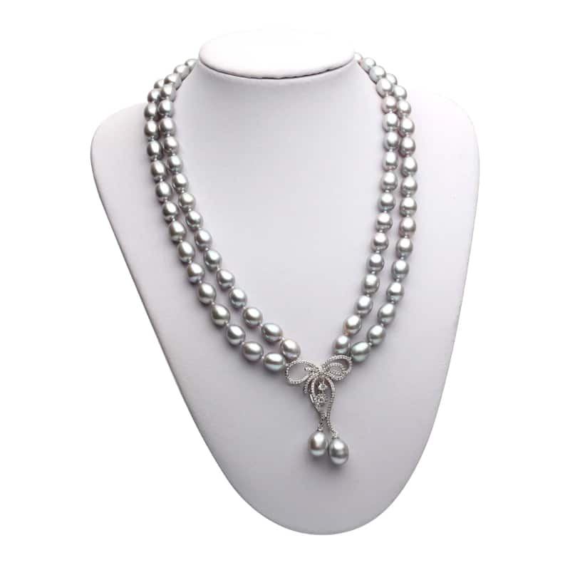 Artistic Pearls Choker for Women