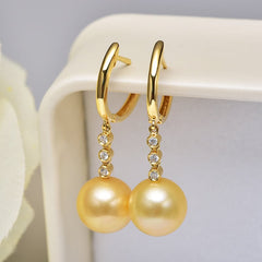 Women's Classic Gold Pearl Earrings