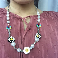 K-pop Beaded Daisy Necklace