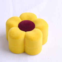 It's Just Love, Water and Sunshine: My Sunflower Jewelry Box