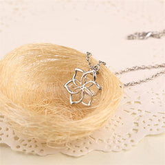 Galadriel Flower Necklace