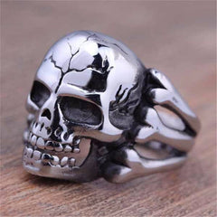 Men's Cracked Skull Ring