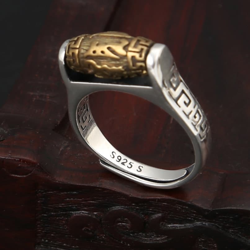 Men's Rotating Geometric Patterned Ring