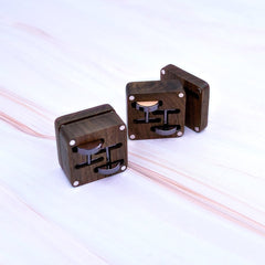 Men's Round Wooden Cuff Links