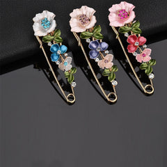 Women's Vintage Floral Pin