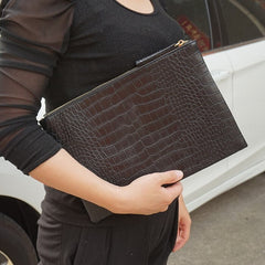 Crocodile Patterned Women's Clutch