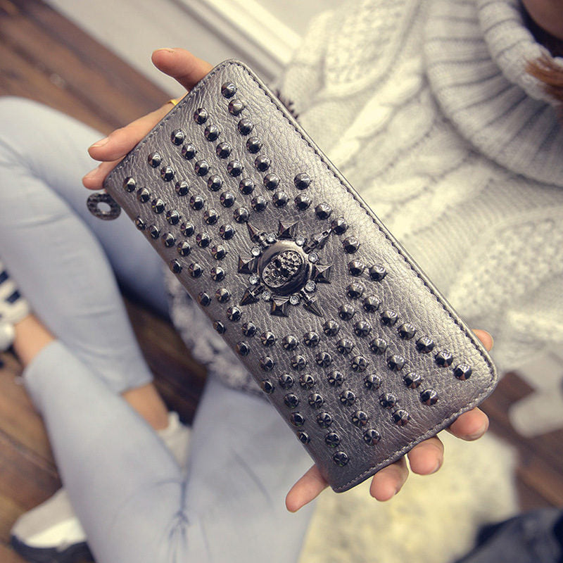 Women's Pirate Sun Leather Clutch