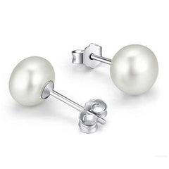 Exquisite Tiny Pearl Women's Stud Earrings