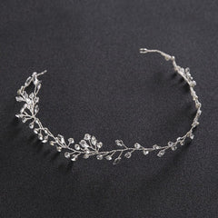 Lightweight Metal Tiara with Pearls