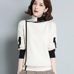 Wome's Turtleneck Sweater