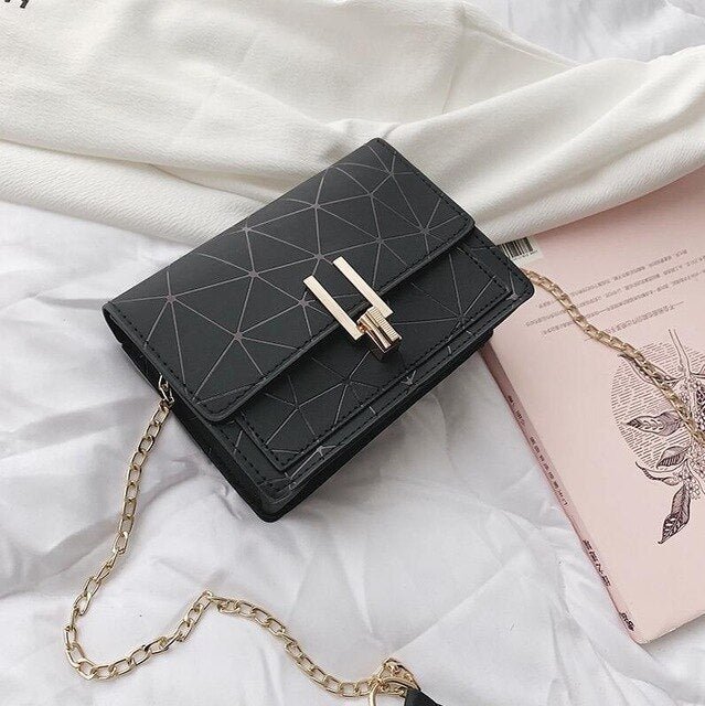 Women's Geometric Patterned Messenger Bag