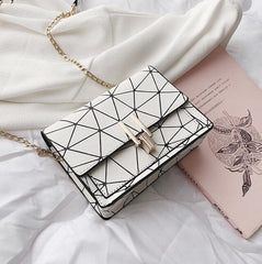 Women's Geometric Patterned Messenger Bag