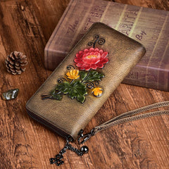 Women's Floral Embroidered Leather Wallet