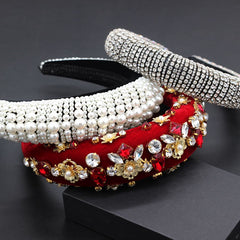 Women's Wide Baroque Pearl Decorated Headband